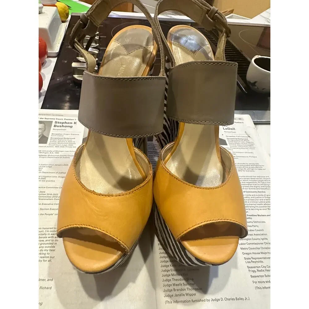Nine West Wedge Sandals Size 8.5 - Zebra Print